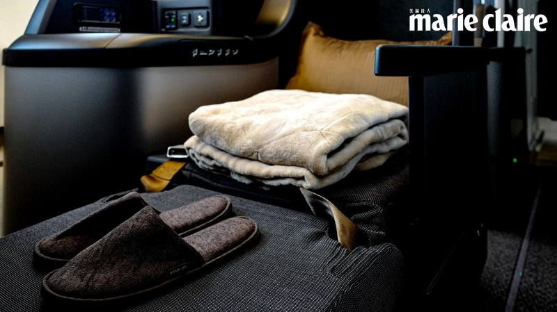 座椅可全躺平 座椅可全躺平