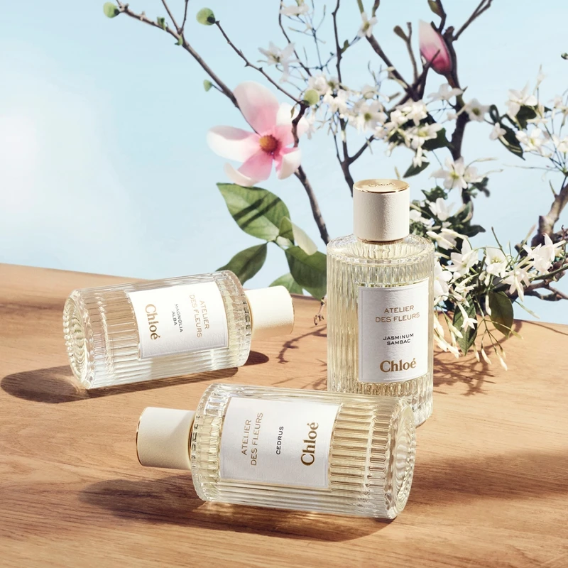 Chloé Atelier des Fleurs仙境花園香水系列瓶身。 Chloé Atelier des Fleurs仙境花園香水系列瓶身。