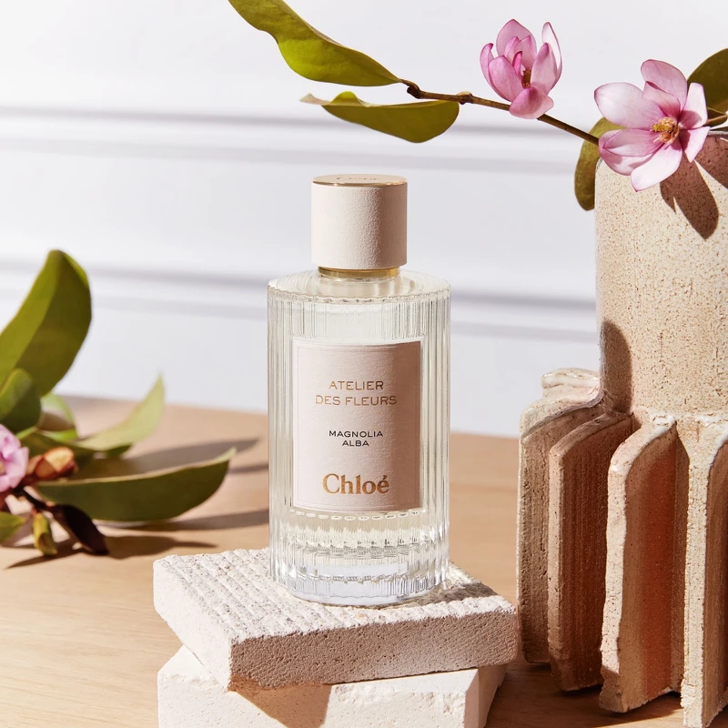 Chloé Atelier des Fleurs仙境花園香水木蘭詩語 Magnolia Alba 50ml,NT5,000、150ml,NT8,900 Chloé Atelier des Fleurs仙境花園香水木蘭詩語 Magnolia Alba 50ml,NT5,000、150ml,NT8,900