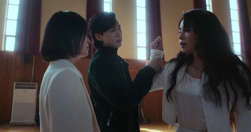 《黑暗榮耀》林智妍在長大成人後，包袱太多反被宋慧喬威脅