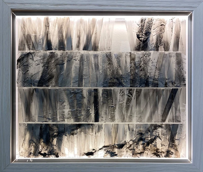 育黎藝術林雲霜《結構系列立面-6》壓克力、壓克力顏料、LED燈，38×46cm，2022年。