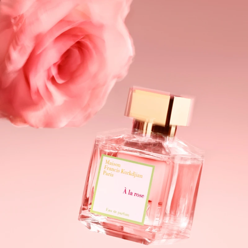 Maison Francis Kurkdjian(MFK) À la rose愛戀玫瑰淡香精情境照。