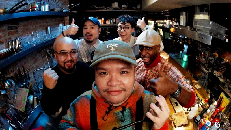 評審迪拉胖與賀瓏、美麗本人、阿達、嗩吶 評審迪拉胖與賀瓏、美麗本人、阿達、嗩吶