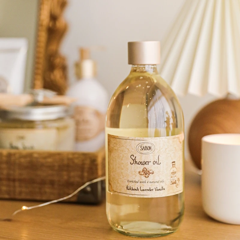 SABON經典沐浴油300ml,NT980、500ml,NT1,280 SABON經典沐浴油300ml,NT980、500ml,NT1,280