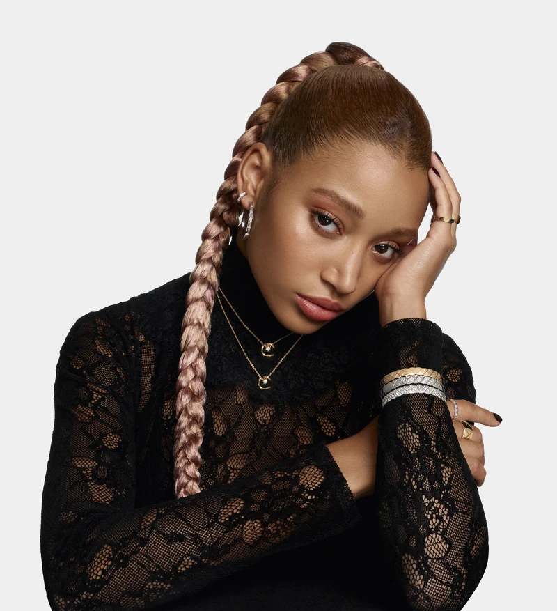 演員阿曼德拉·斯坦伯格將演繹2023年全新COCO CRUSH形象廣告