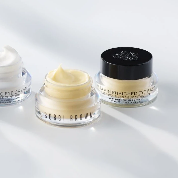Bobbi Brown維他命完美眼霜15ml,NT2,200 Bobbi Brown維他命完美眼霜15ml,NT2,200
