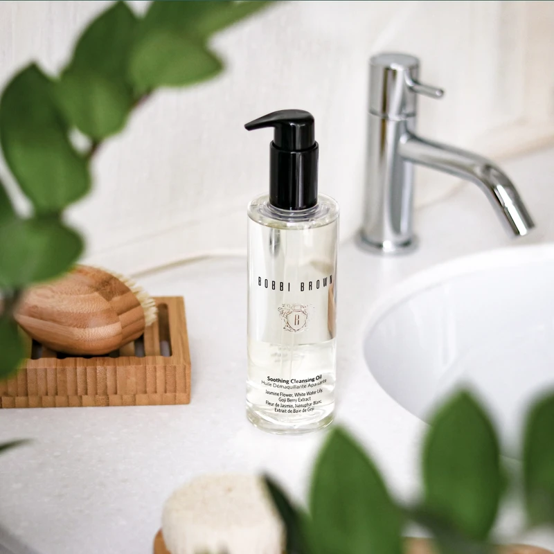 Bobbi Brown沁透茉莉淨妝油200ml,NT1,950 Bobbi Brown沁透茉莉淨妝油200ml,NT1,950