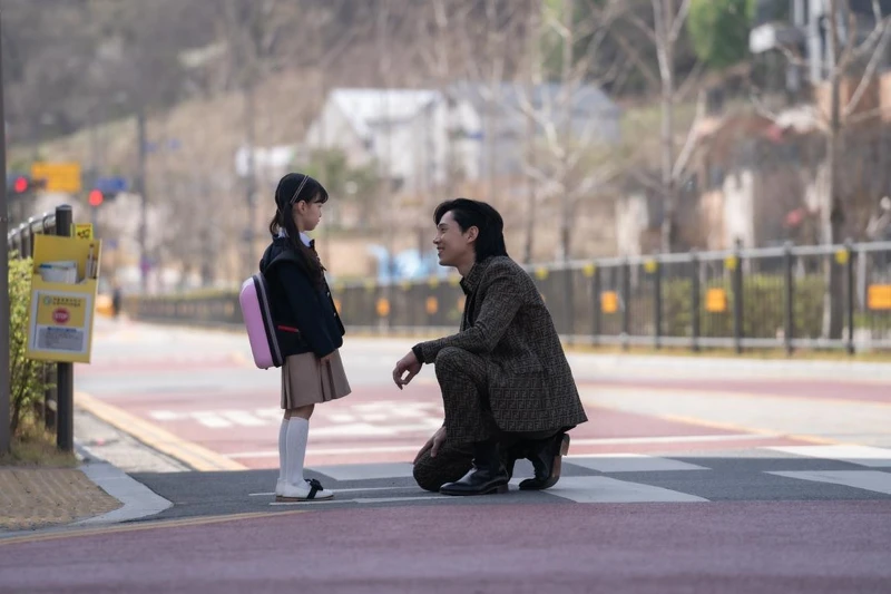 《黑暗榮耀》吳智律(左)飾演河睿帥,朴成勳(右)飾演全宰寯 《黑暗榮耀》吳智律(左)飾演河睿帥,朴成勳(右)飾演全宰寯