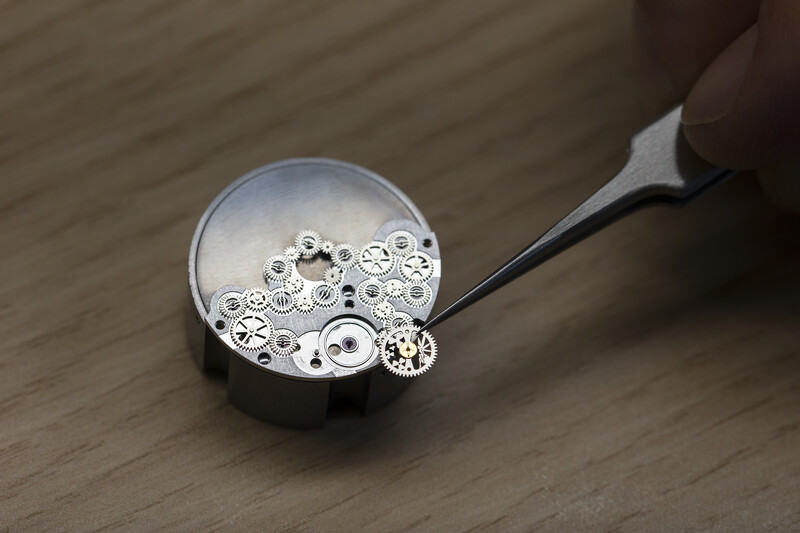 Lady Jour Nuit 腕錶，Van Cleef & Arpels 。