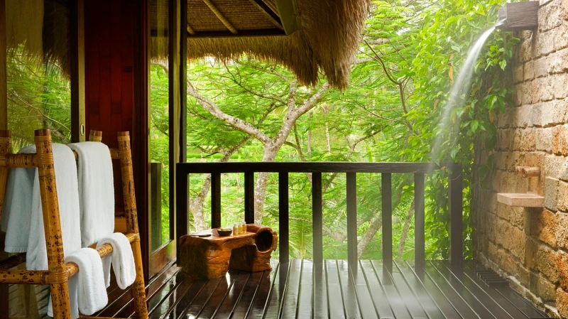 半露天淋浴空間