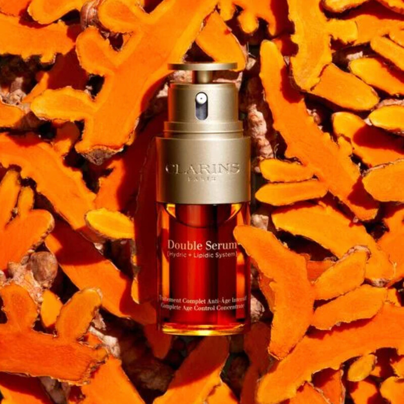 Clarins克蘭詩黃金雙激萃30ml,NT2,900、50ml,NT4,100 Clarins克蘭詩黃金雙激萃30ml,NT2,900、50ml,NT4,100