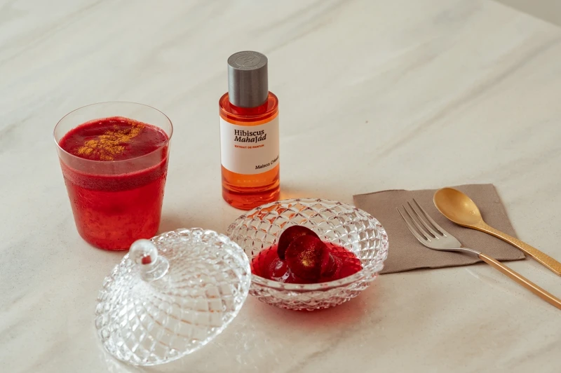 Maison Crivelli X Curious Table紅寶石。 Maison Crivelli X Curious Table紅寶石。