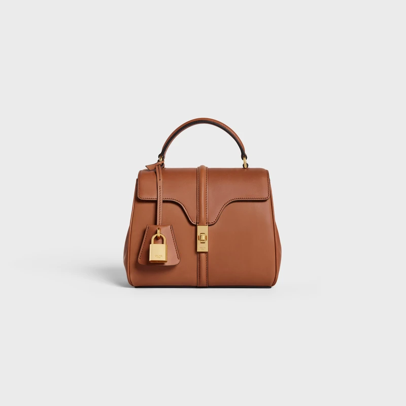 CELINE 16鎖頭小牛皮革迷你手提包,NT 120,000 CELINE 16鎖頭小牛皮革迷你手提包,NT 120,000