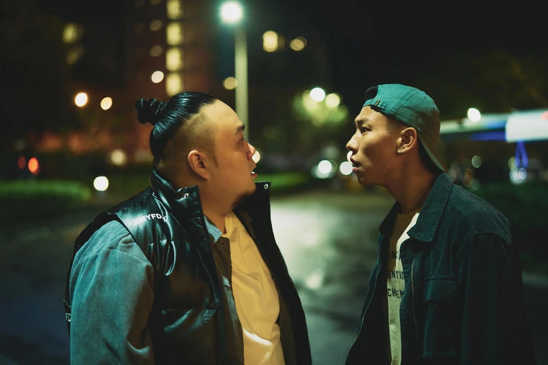 愛車的大淵在《速命道》中飾演瘦子的兄弟