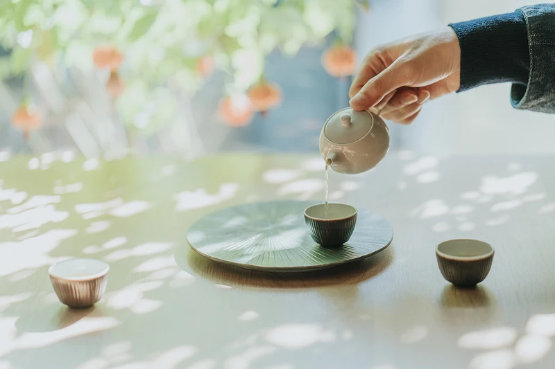 Scott 認為泡茶無需拘泥於形式。