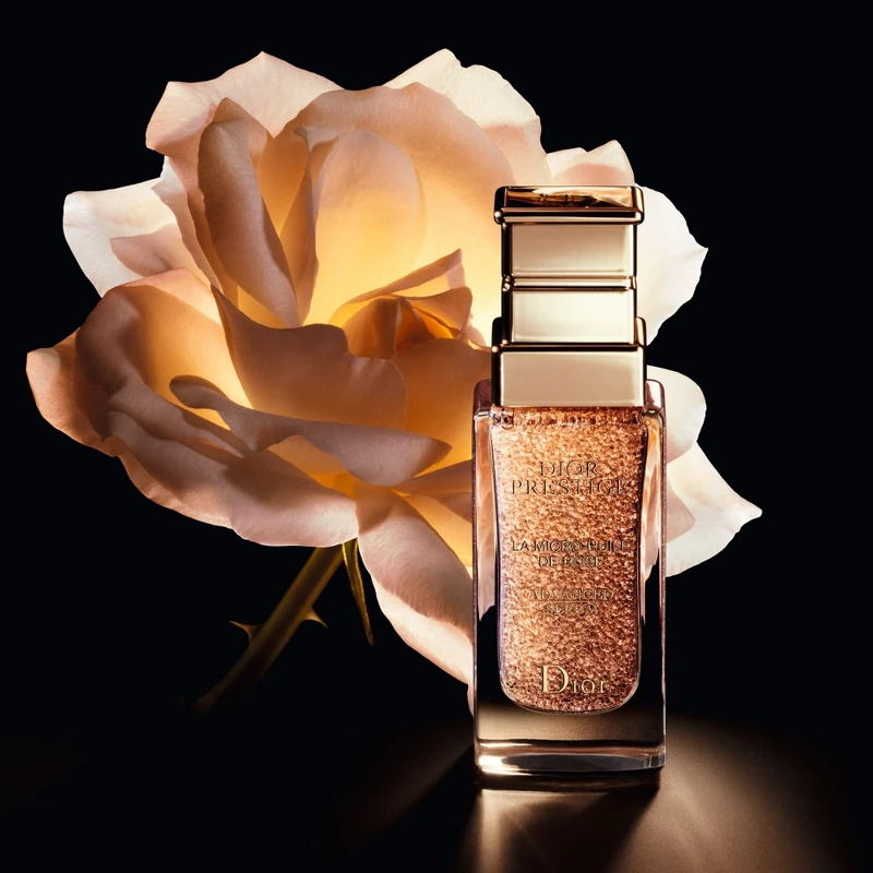 DIOR迪奧精萃再生玫瑰微導精露30ml，NT9,950、50ml，NT12,400、75ml，NT14,300