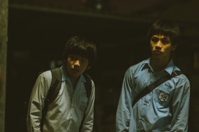 曾華暄(左)、范睿修