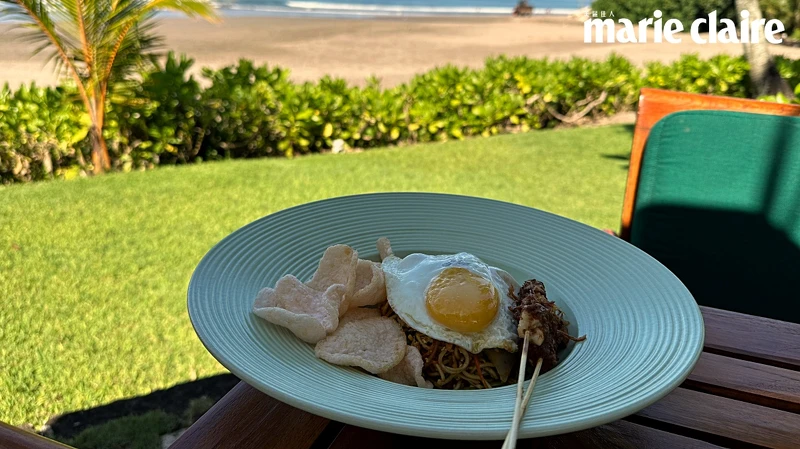 吃早餐配海景,畫面太舒心! 吃早餐配海景,畫面太舒心!