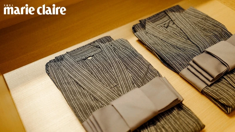 房間內放置浴衣 房間內放置浴衣