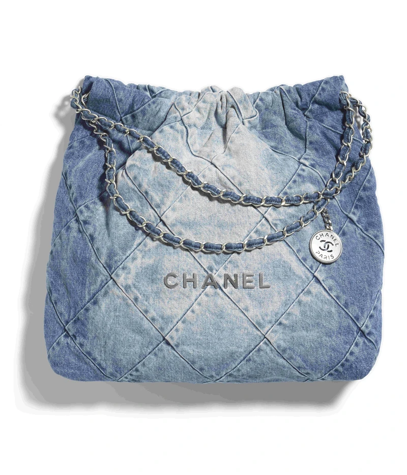 藍色單寧布料CHANEL 22包 中型款,NT 161,700 藍色單寧布料CHANEL 22包 中型款,NT 161,700