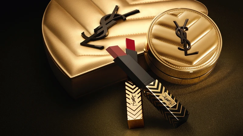 YSL 2023情人節愛無反顧限定系列情境圖。