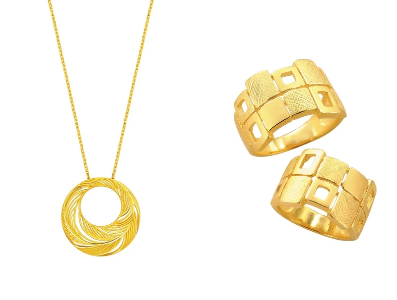 金羽鳳凰系列純金吊墜、格言系列寬版黃金對戒。 金羽鳳凰系列純金吊墜、格言系列寬版黃金對戒。