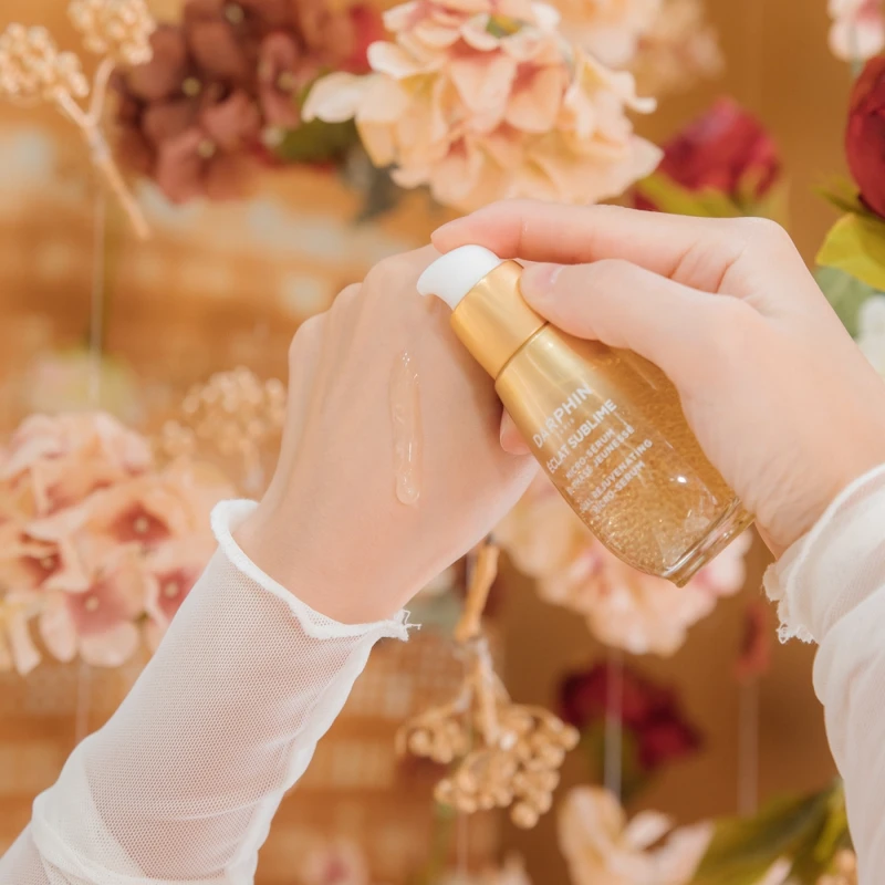 DARPHIN金緻再生奢光露30ml,NT3,700 DARPHIN金緻再生奢光露30ml,NT3,700