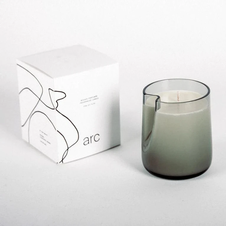 arc BEE仲夏蜜語香氛蠟燭240g,NT1,780 arc BEE仲夏蜜語香氛蠟燭240g,NT1,780