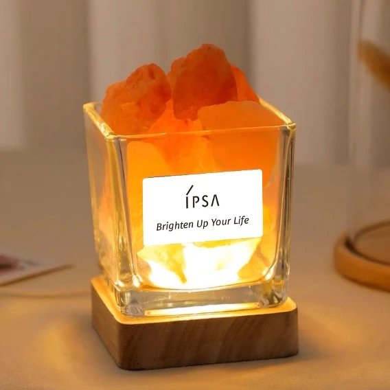 IPSA追光瓶上市贈品-追光晶石香薰燈(不含精油)。 IPSA追光瓶上市贈品-追光晶石香薰燈(不含精油)。