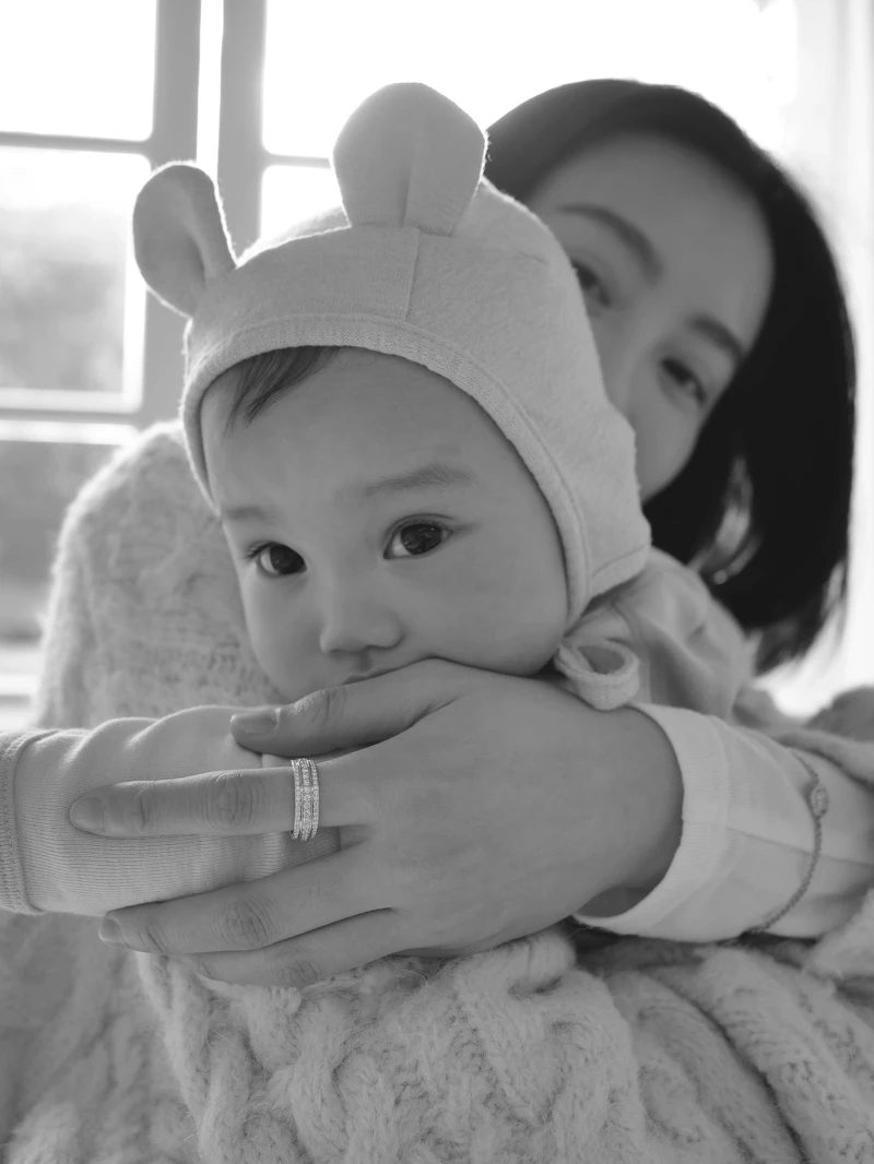 范少勳結婚生子了！太太女兒甜蜜曝光，穿搭PIAGET珠寶腕錶成亮點