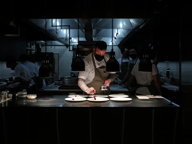 醬料、麵包、甜點都不假人之手,全由餐廳自製。 醬料、麵包、甜點都不假人之手,全由餐廳自製。