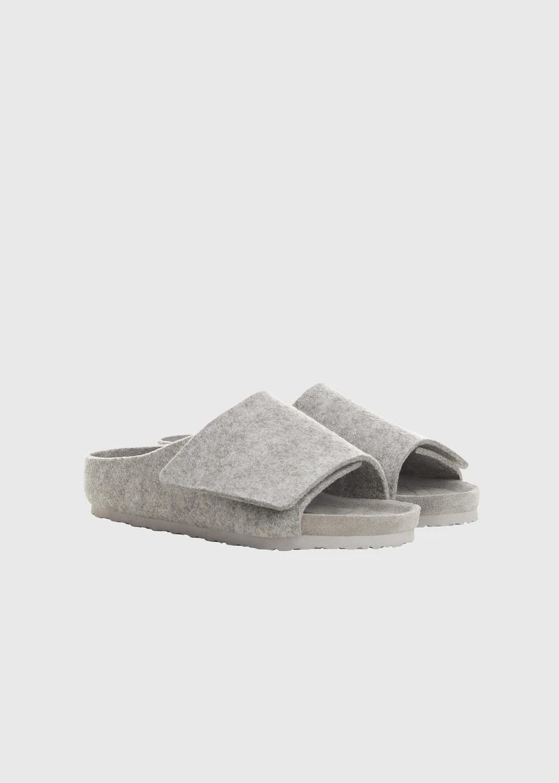 FEAR OF GOD X BIRKENSTOCK Los Feliz 毛氈兒童拖鞋 - 水泥灰色 NTD 7,980