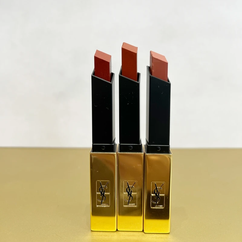 YSL奢華緞面絲絨唇膏(#34、#35、#36)，NT1,550