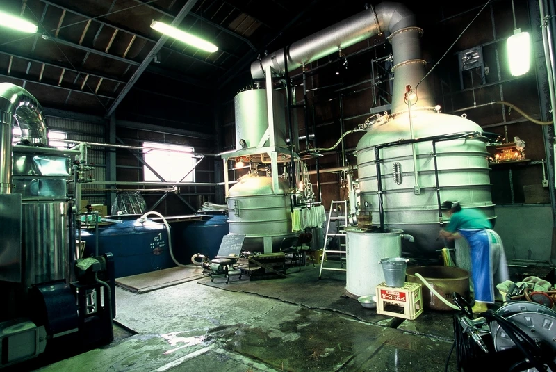 製作燒酎的單式蒸餾器。