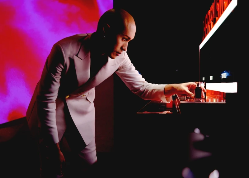 音樂鬼才黃宣出席TF私人調香情慾櫻桃系列新作發表會。