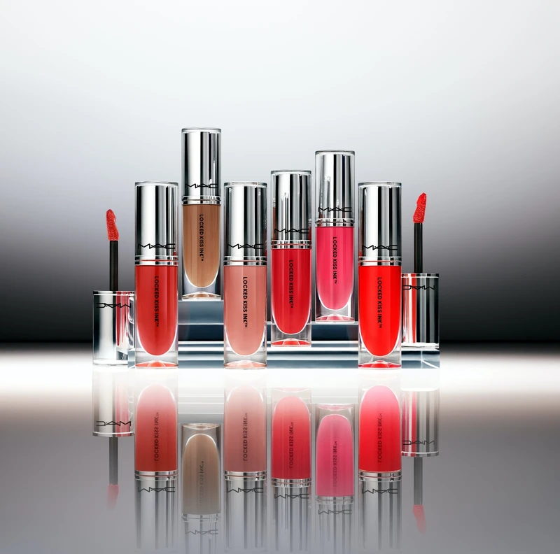 M·A·C超鎖吻霧感唇釉 產品形象圖，NT1,150