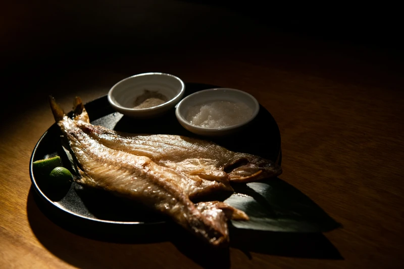 烤的香脆的一夜干。 烤的香脆的一夜干。