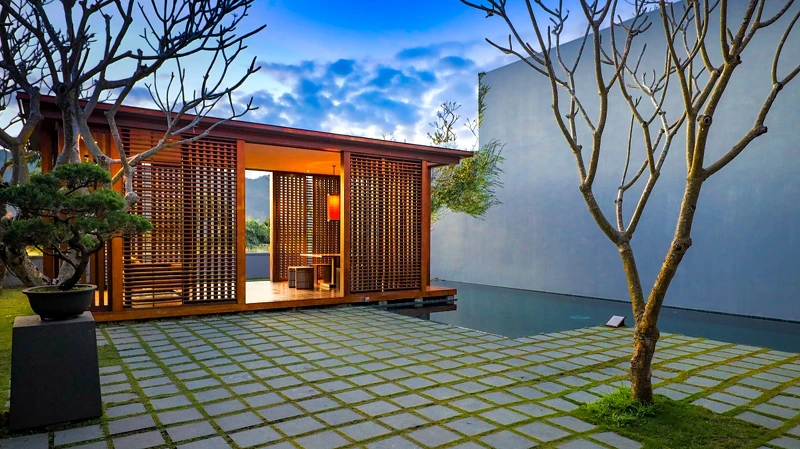 發呆亭會呈現出光影變化 發呆亭會呈現出光影變化