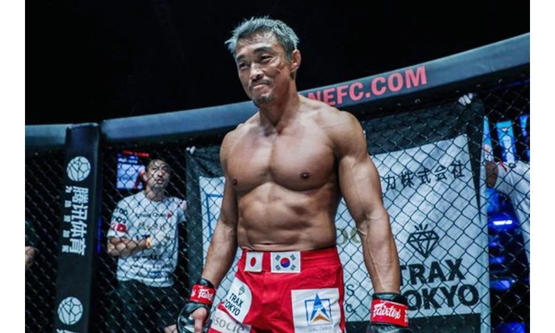 《體能之巔：百人大挑戰》秋成勳體育職涯爭議多