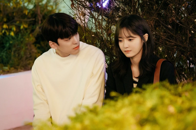 金旻奎新劇《神聖偶像》與高甫潔共演CP 金旻奎新劇《神聖偶像》與高甫潔共演CP