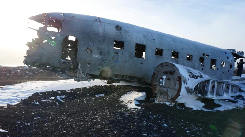 飛機殘骸 Sólheimasandur Plane Wreck 飛機殘骸 Sólheimasandur Plane Wreck