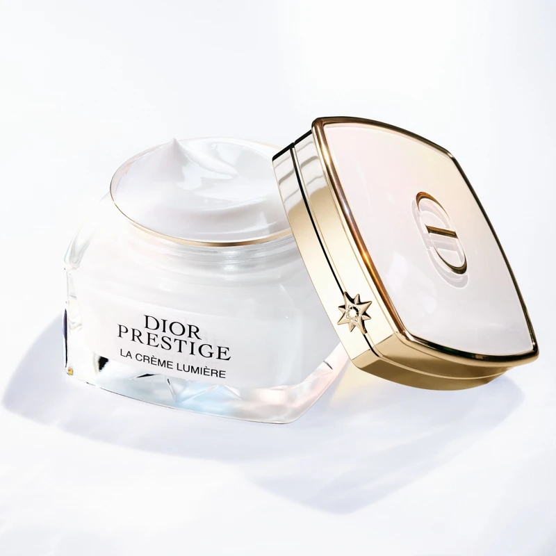 迪奧精萃再生光燦淨白賦活乳霜50ml,NT15,500 迪奧精萃再生光燦淨白賦活乳霜50ml,NT15,500