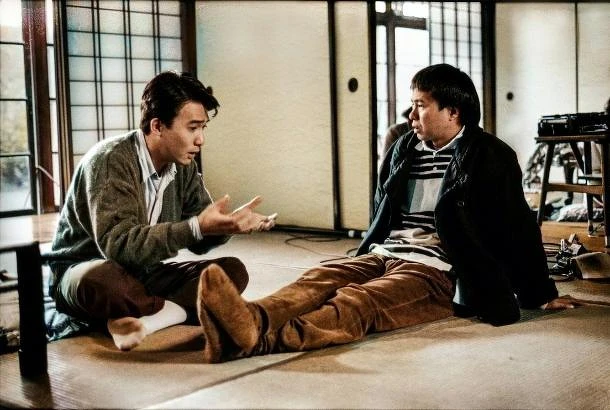 《悲情城市》導演侯孝賢曾說:「我不拍意識形態,而是這些人當下的關係。」 《悲情城市》導演侯孝賢曾說:「我不拍意識形態,而是這些人當下的關係。」