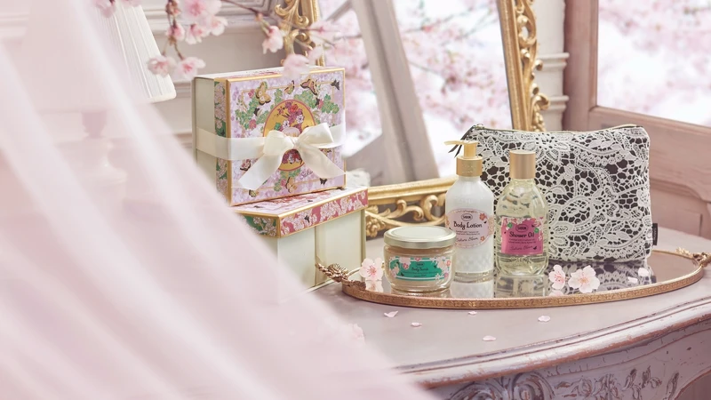 SABON花霞之境明星三部曲禮盒，NT3,980