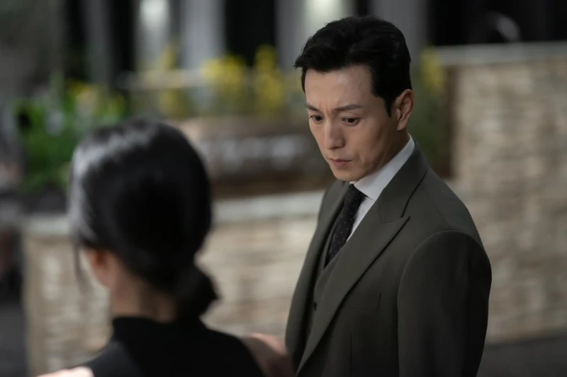 鄭星一飾演愛慕文同珢到窒息卻又不失格的霸總河度領 鄭星一飾演愛慕文同珢到窒息卻又不失格的霸總河度領