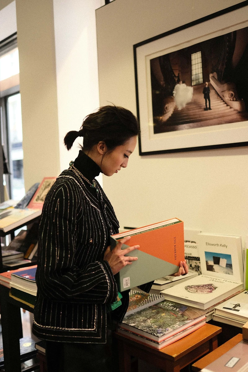 愛看書的韓寧最喜歡建築、裝潢類藏書