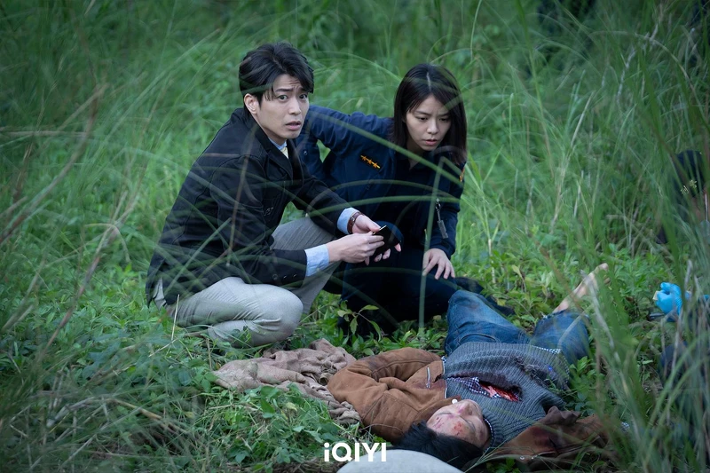 宋芸樺笑說：「雖然觀眾常會看到我和兩個弟弟一起兩光辦案的一面，但也可以觀察出這個女警其實膽大心細，看到喪屍復活、古裝妹、石頭人都沒在怕，滿腦子就想著破案