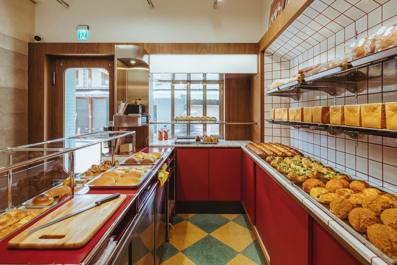 店址位於台南市新美街上。 店址位於台南市新美街上。