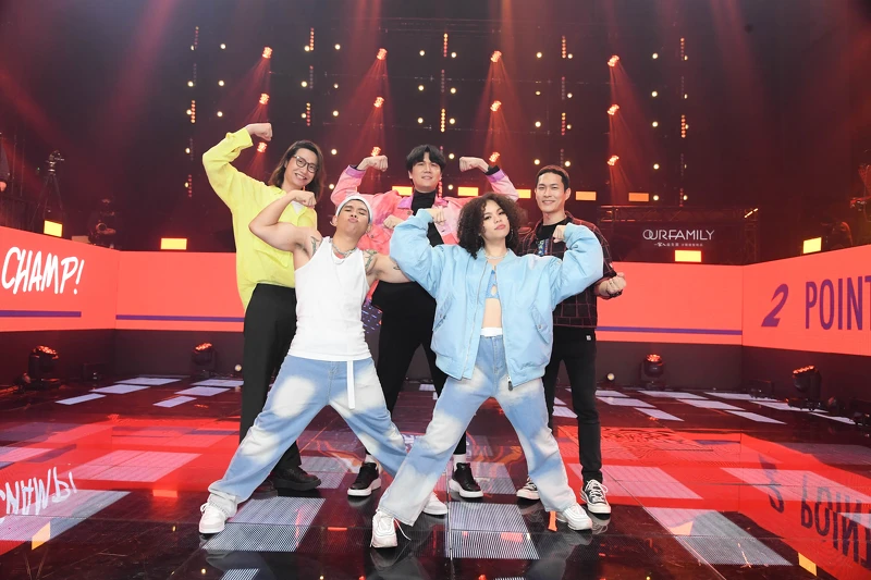 宇宙人搭配比杰、Majin