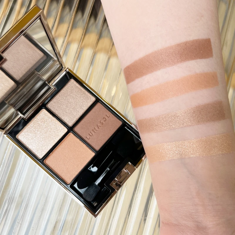 LUNASOL晶巧霓光眼彩盒(#18 Sepia Amber) ,NT2,250 LUNASOL晶巧霓光眼彩盒(#18 Sepia Amber) ,NT2,250